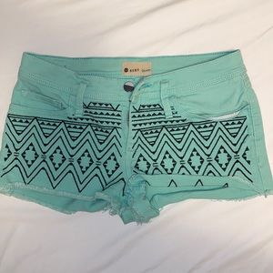 Women’s shorts- Roxy size 3